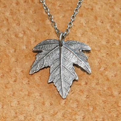  Maple Leaf Pendant